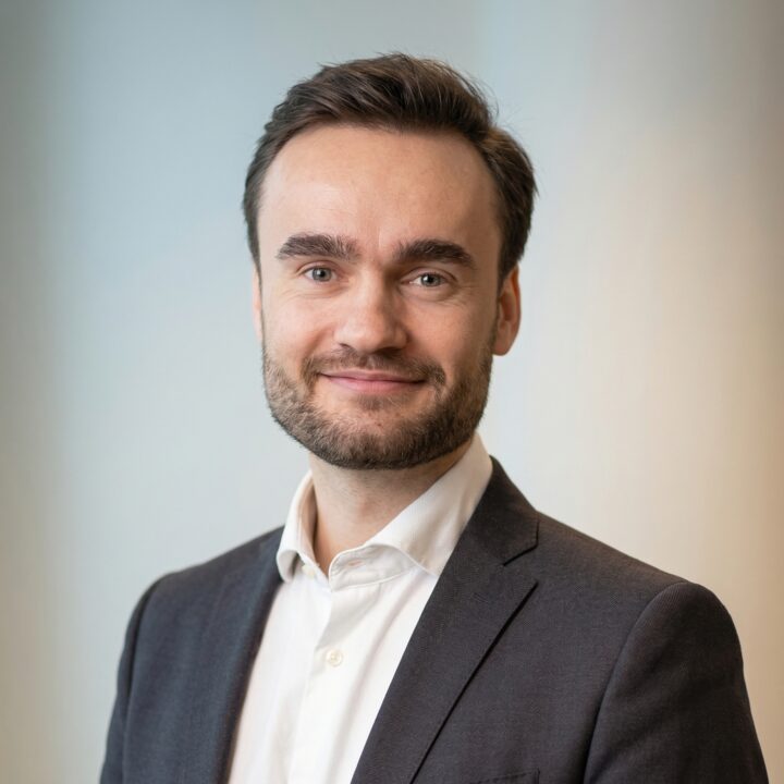 Pontus Professional Headshot